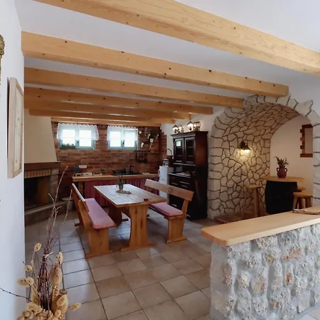 Casa Bianka Baretici