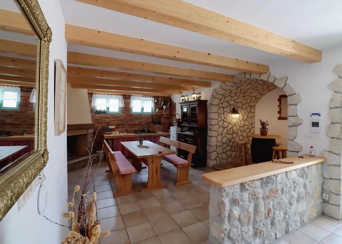 Casa Bianka Baretici