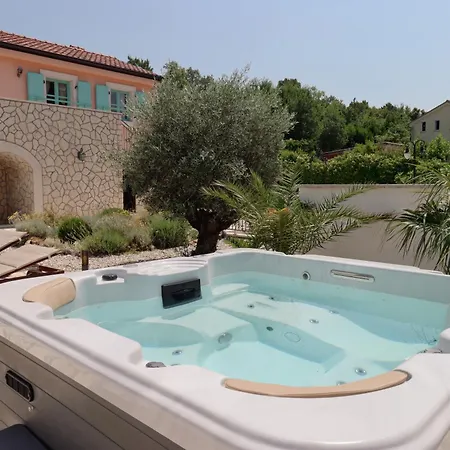 Casa Bianka